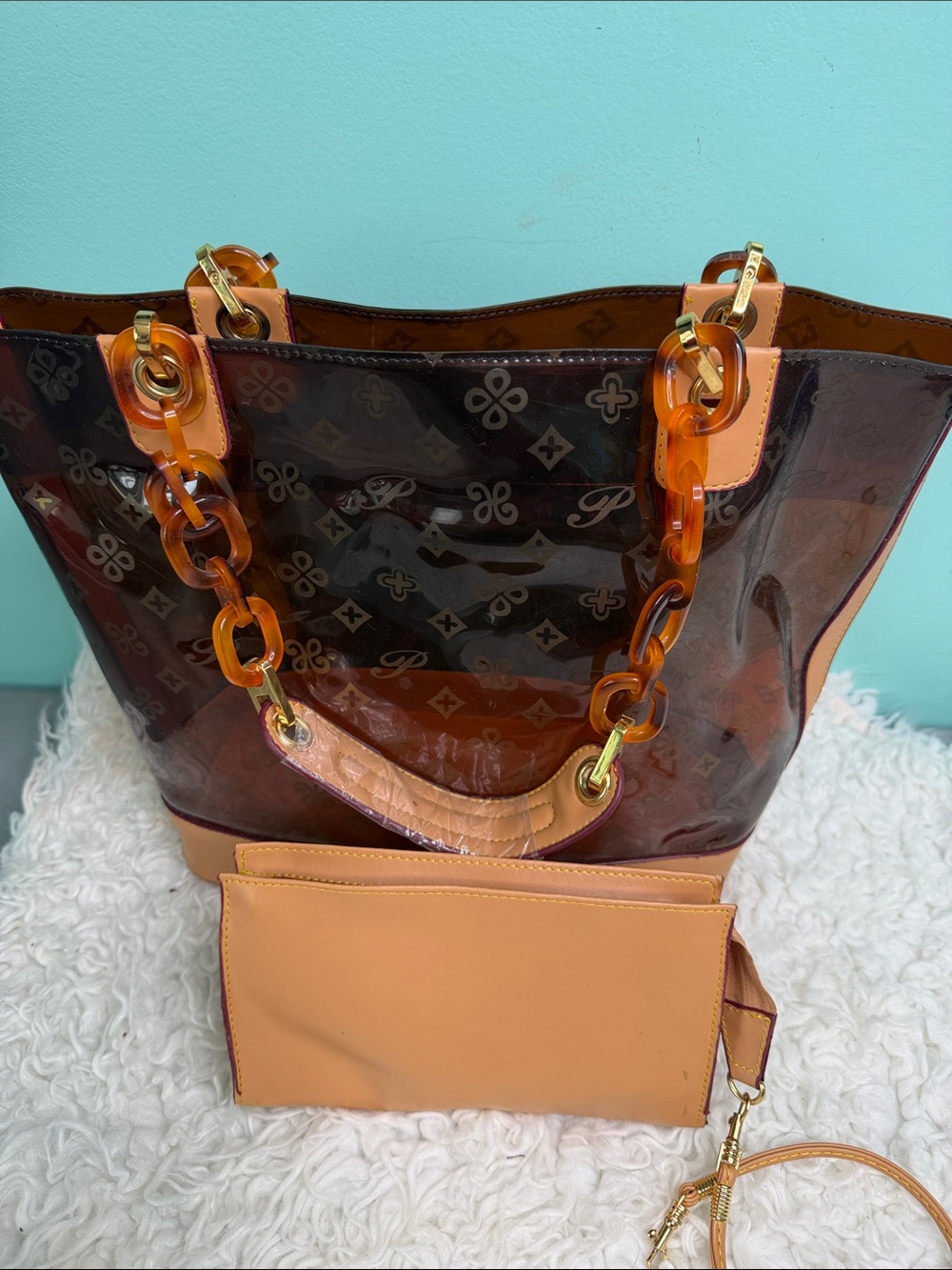 Stylist Brown Tote with Tan Accents and Chain Handles/Wristlet
